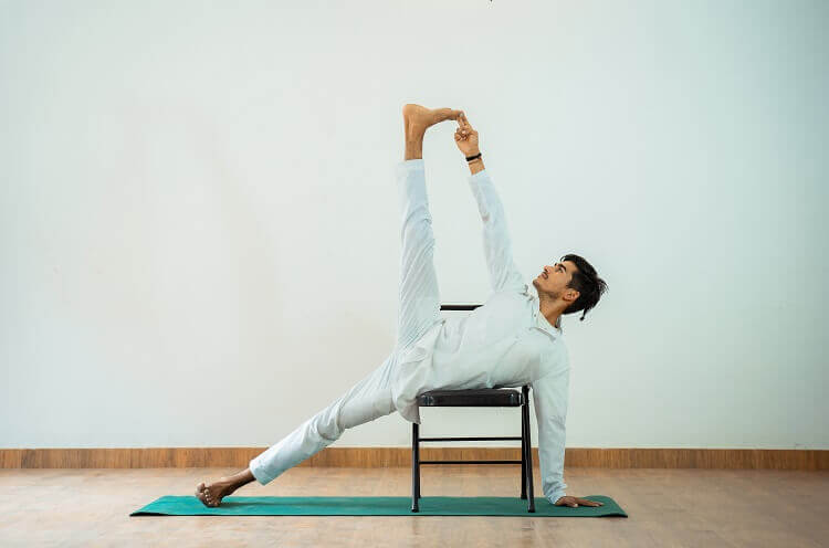 100 Hour Yoga Teacher Training In India, Rishikesh
