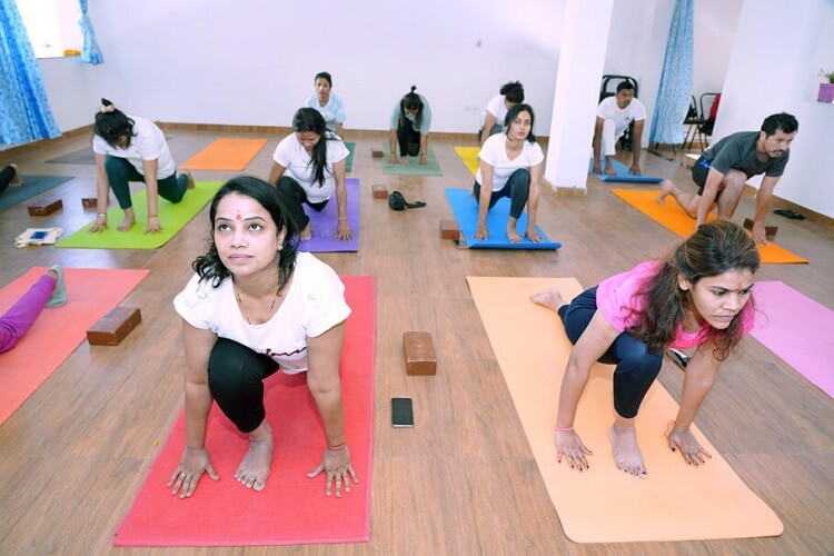 200 Hour kundalini Yoga Teacher Training In Rishikesh